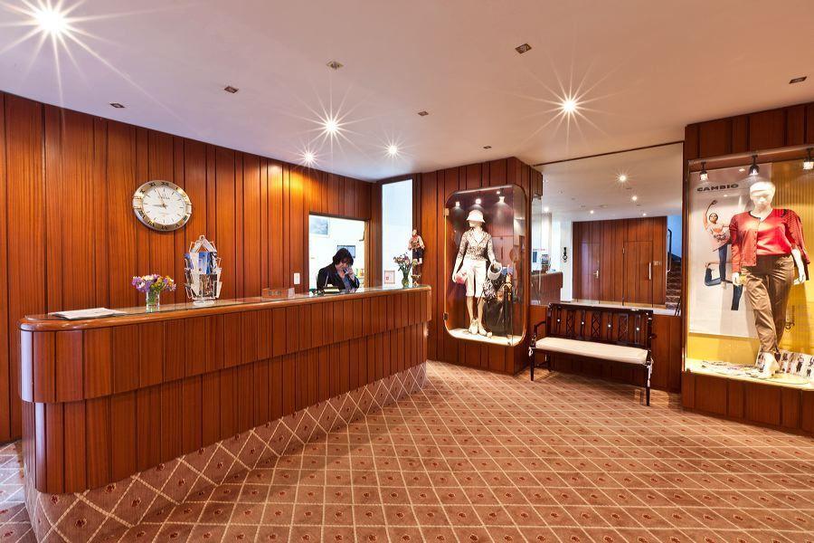 克莱恩 蒙塔纳 Alpina & Savoy酒店 客房 照片